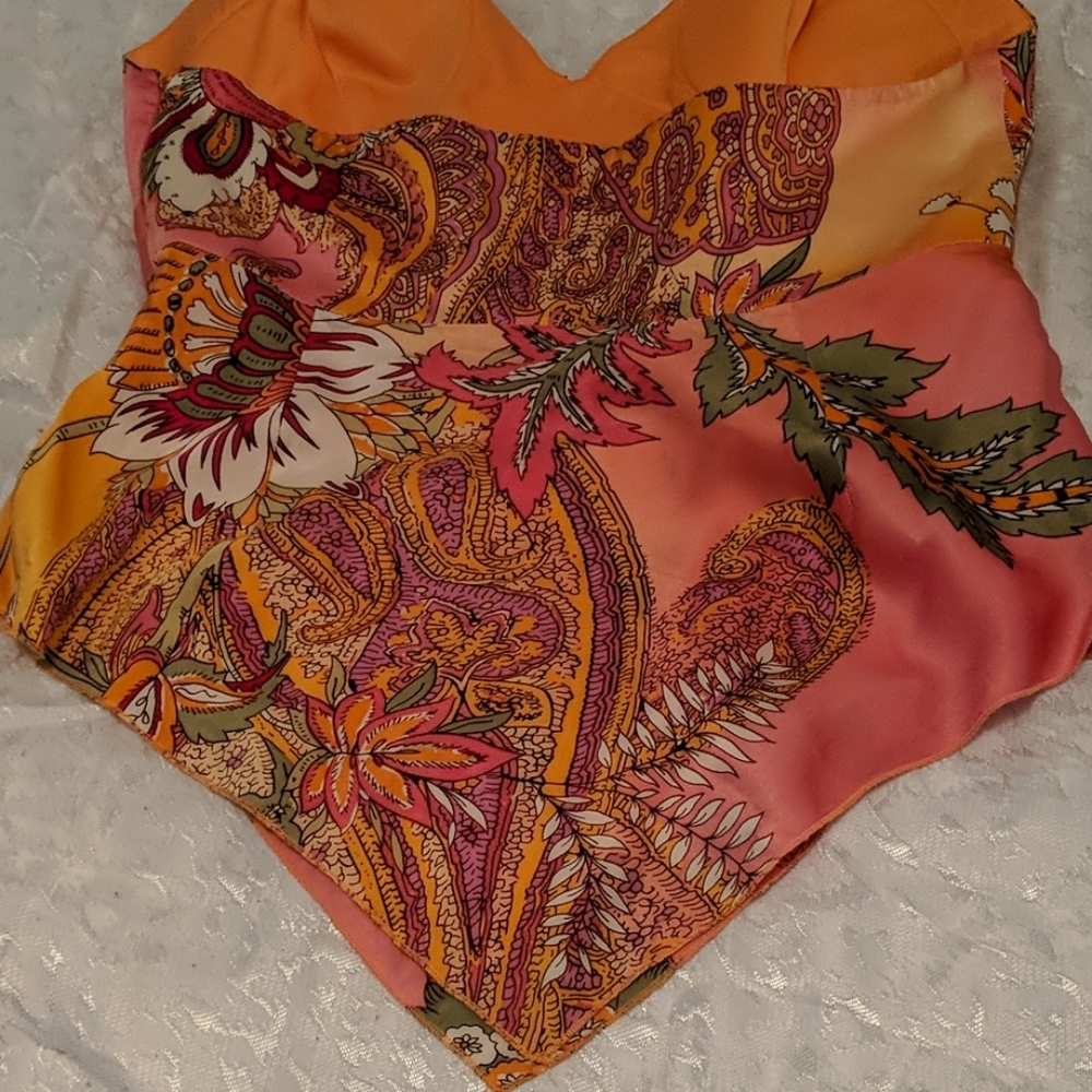 Cache halter blouse - Picture 4 of 4